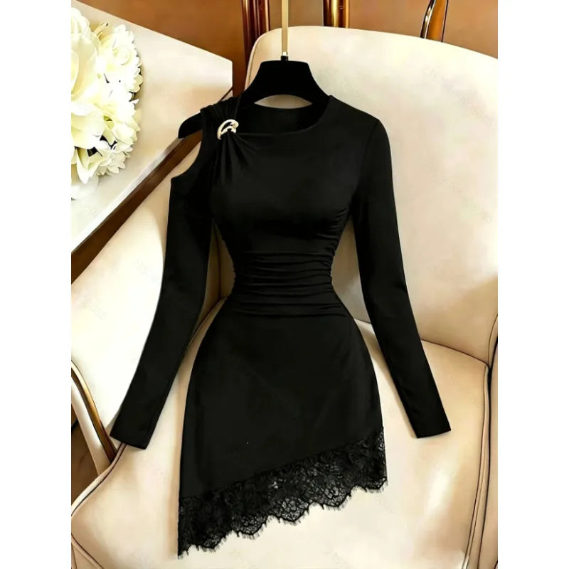 Women's Solid-color Lace-trimmed Waist-cinching Dress